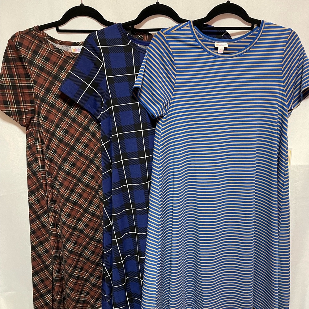 LuLaRoe Carly three in size Small. New with tags.